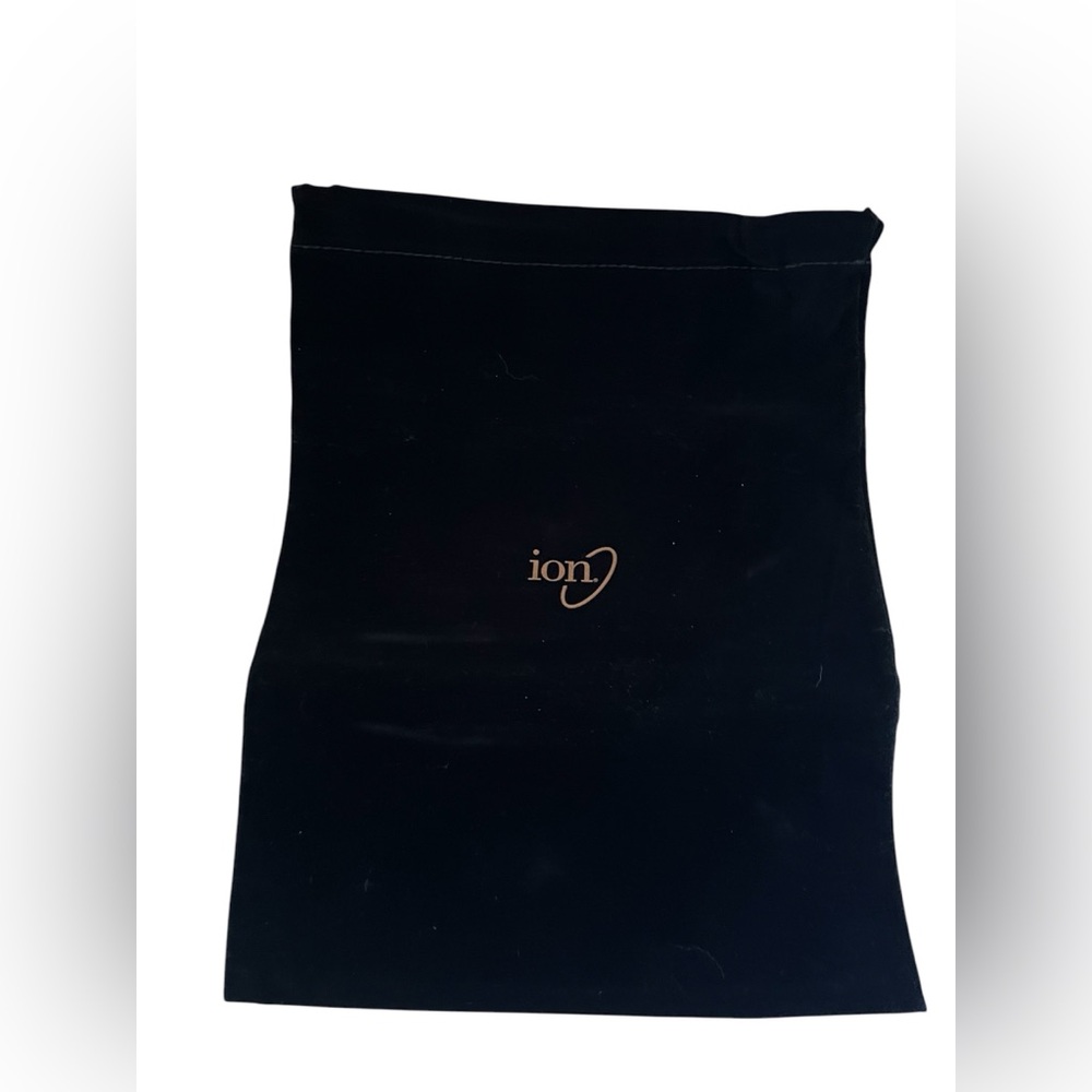 ION Velveteen Drawstring Storage/Travel Bag
